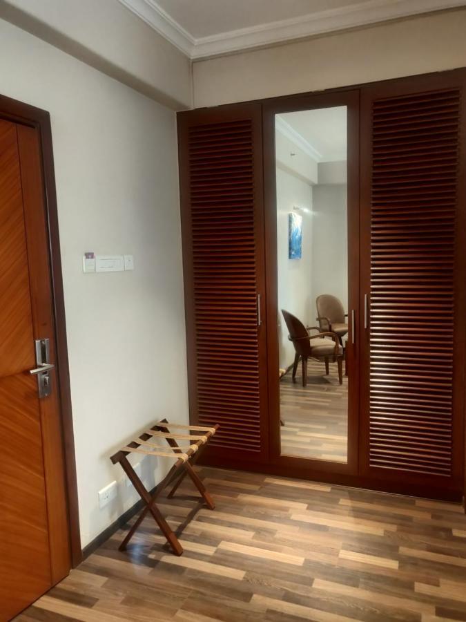 Hotel Adiva Residency Beacon Grant Road - Bombay Exterior foto